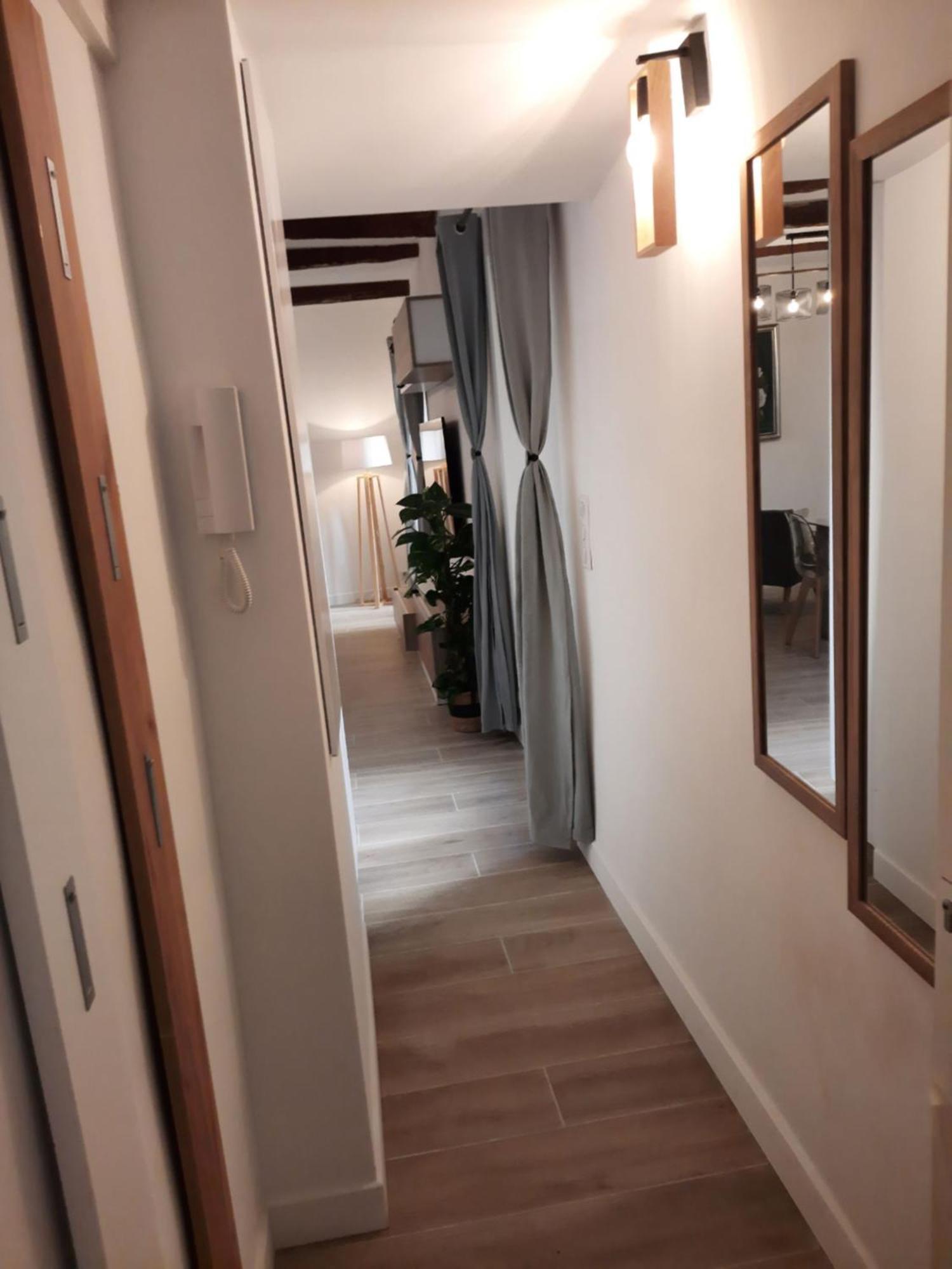 Beautiful Old Town Flat, Near The Beach 니스 외부 사진