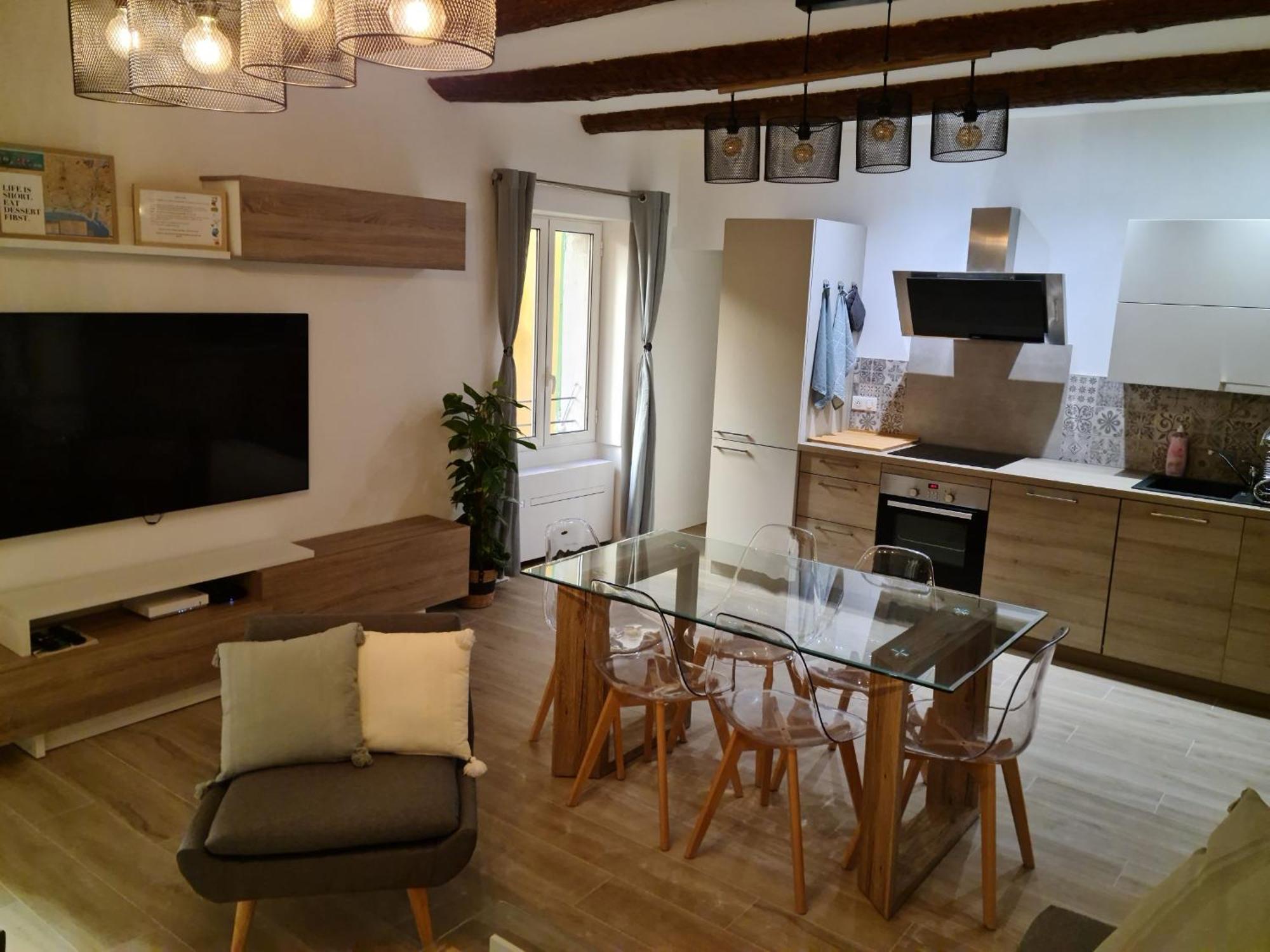 Beautiful Old Town Flat, Near The Beach 니스 외부 사진